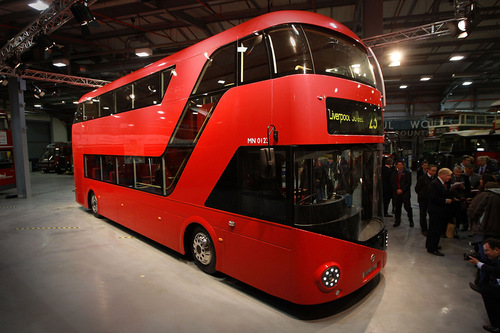 London-double-decker-bus L2.jpg