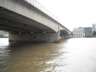 London Bridge_2149.JPG