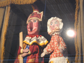 Punch and judy_1799.JPG